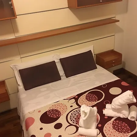 G&m House Апартаменты *